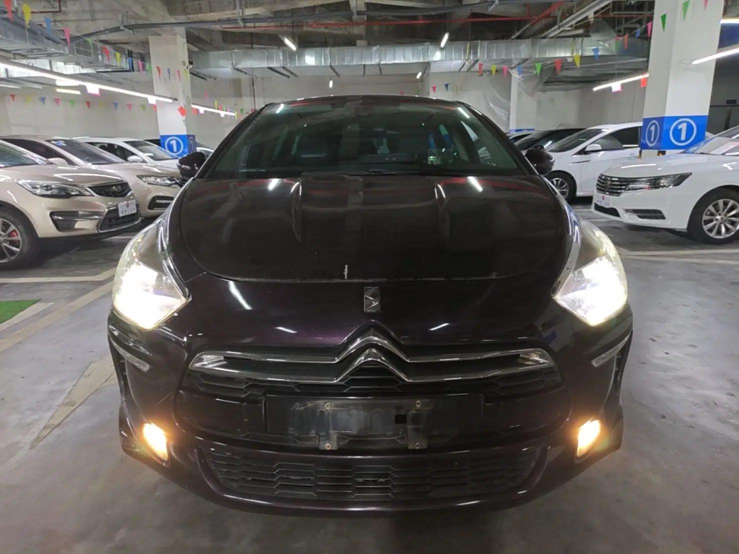 DS 5 2014 1.6T Luxury Edition THP160 — миниатюра 2
