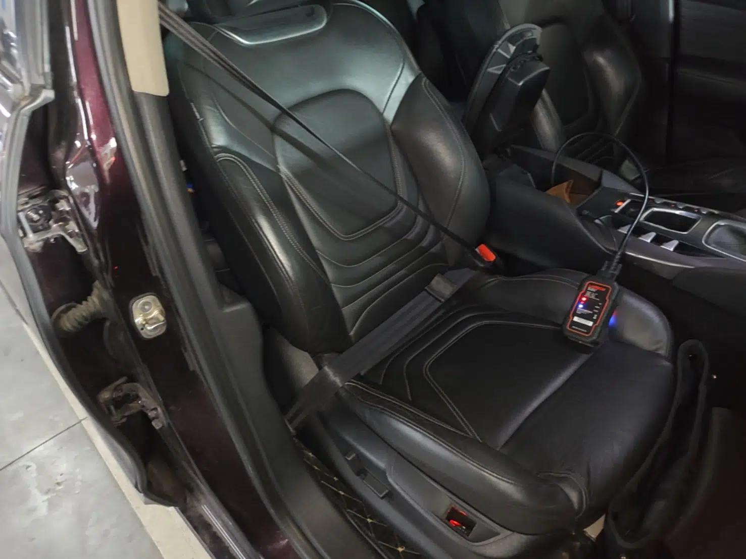 DS 5 2014 1.6T Luxury Edition THP160 — миниатюра 19