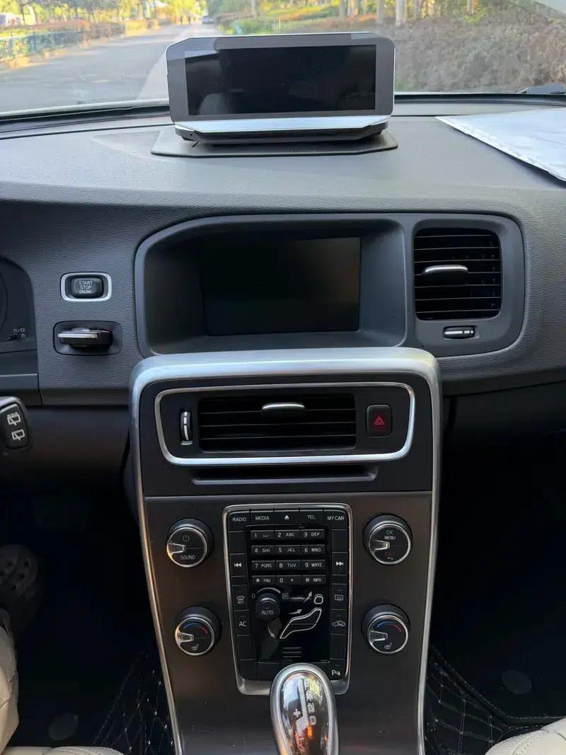 2013 Volvo V60 T5 Smart Edition — миниатюра 12