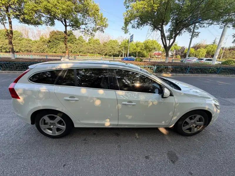 2013 Volvo V60 T5 Smart Edition — миниатюра 8