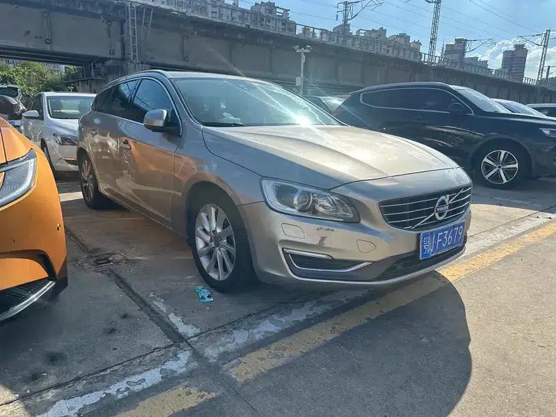 2014 Volvo V60 Facelift T5 Smart Edition — миниатюра 3