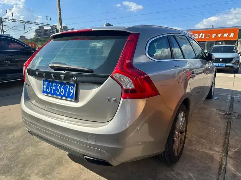 2014 Volvo V60 Facelift T5 Smart Edition — миниатюра 6