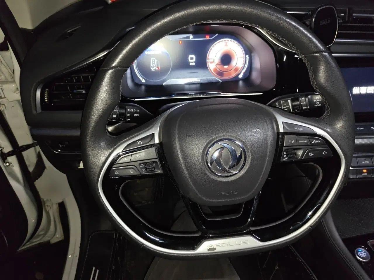 Dongfeng Aeolus AX7 2019 1.6T Automatic AI Navigation Model China V Standard — миниатюра 10