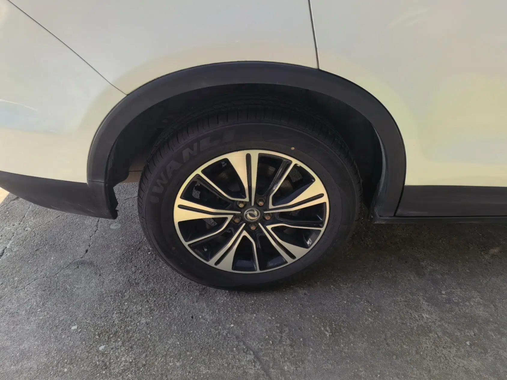 Dongfeng Aeolus AX7 2018 Classic 1.6T Automatic Elite Model — миниатюра 11