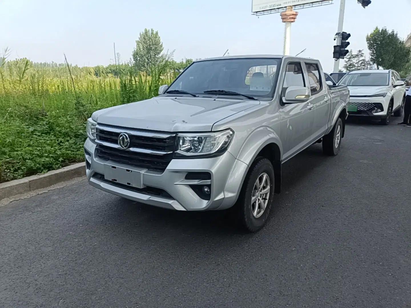 Dongfeng Ruichi 2023 2.4T Diesel Two-Wheel Drive Business Edition Long Cargo Bed YCY24165-61 — миниатюра 1