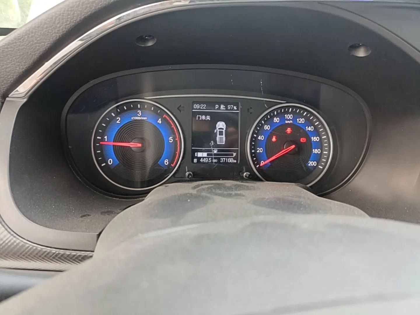 Dongfeng Ruichi 2023 2.4T Diesel Two-Wheel Drive Business Edition Long Cargo Bed YCY24165-61 — миниатюра 19