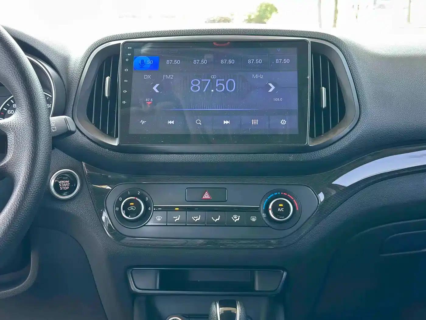 KX3 Sportage 2015 1.6L Automatic 2WD DLX — миниатюра 8