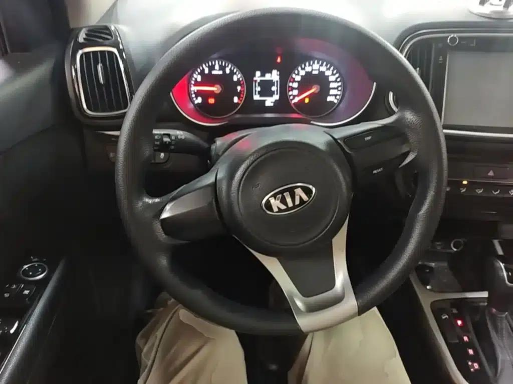 KX3 Sportage 2015 1.6L Automatic 2WD DLX — миниатюра 11