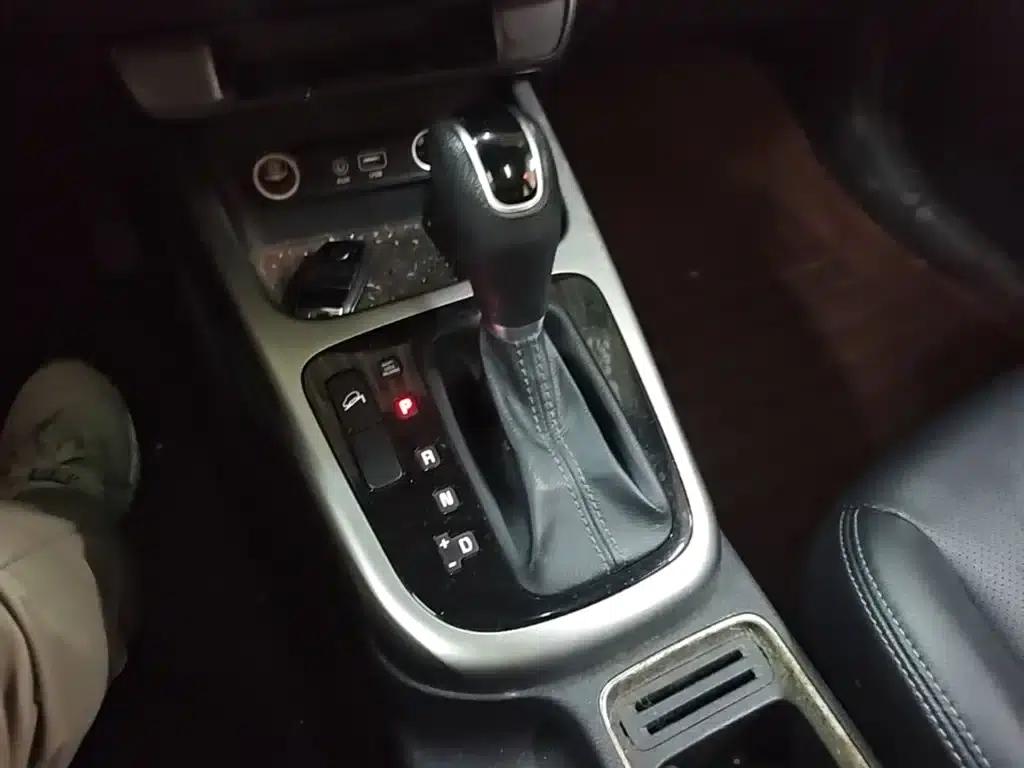KX3 Sportage 2015 1.6L Automatic 2WD DLX — миниатюра 14