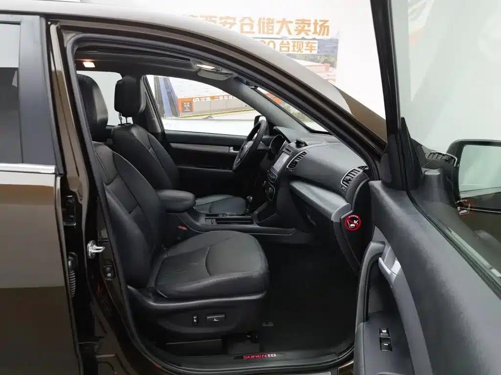2013 Sorento 2.4L 7-seater Petrol Supreme Edition (China IV Emission Standard) — миниатюра 23