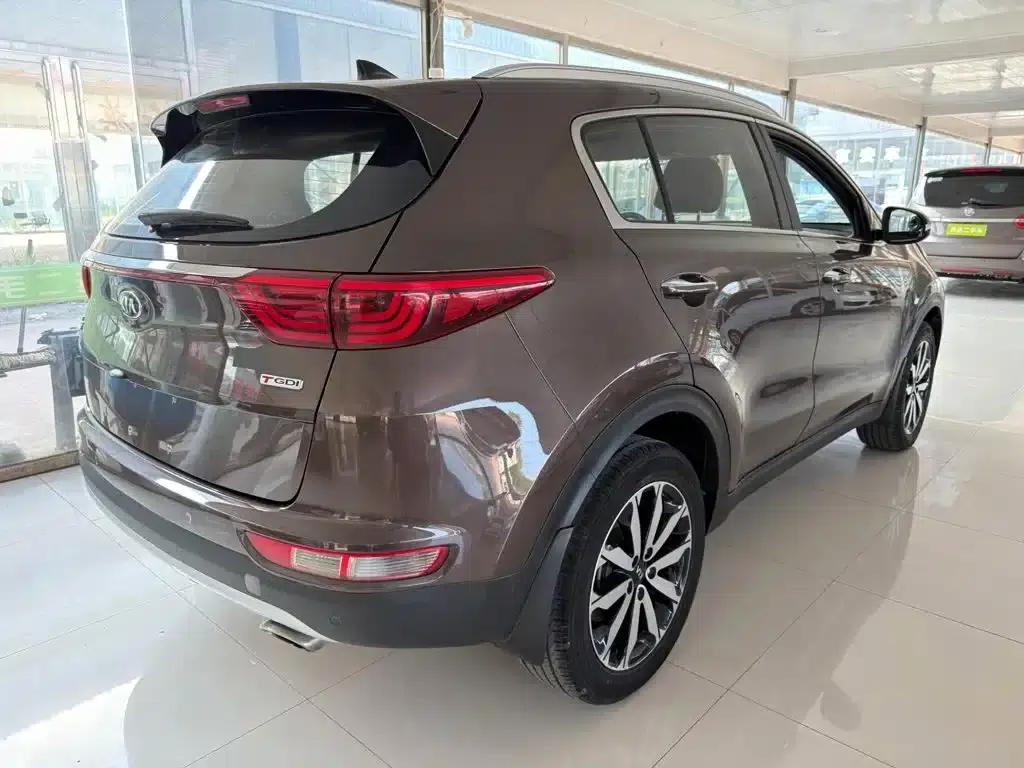 Kia KX5 2016 1.6T Automatic 2WD DLX — миниатюра 4