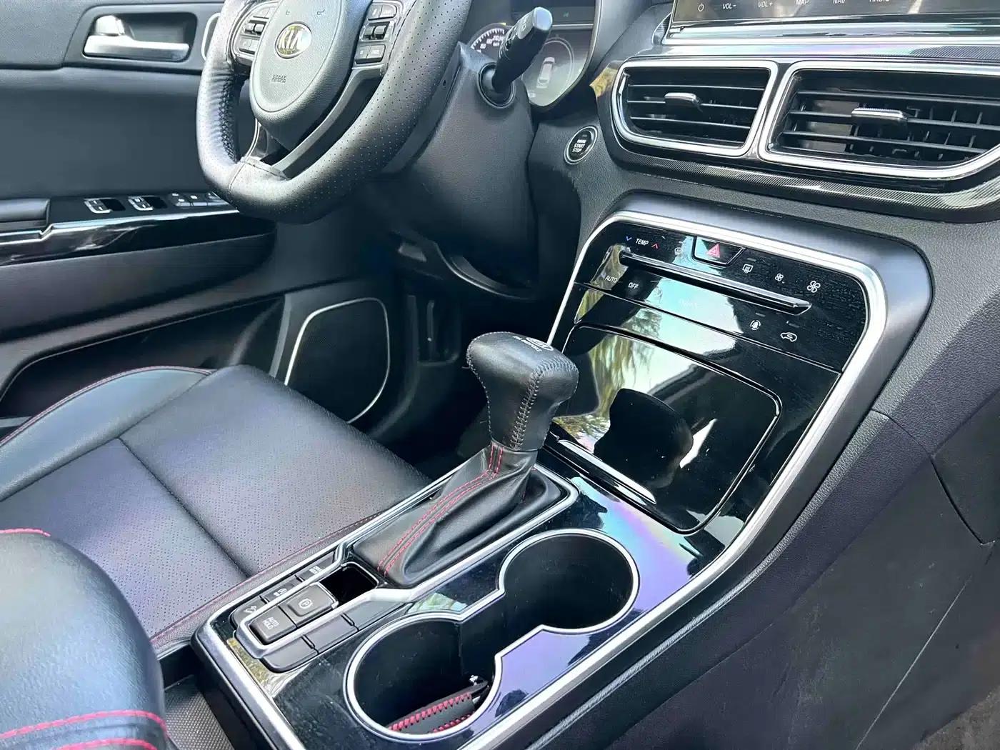Kia KX5 2021 1.6T Automatic 2WD Luxury Edition — миниатюра 12