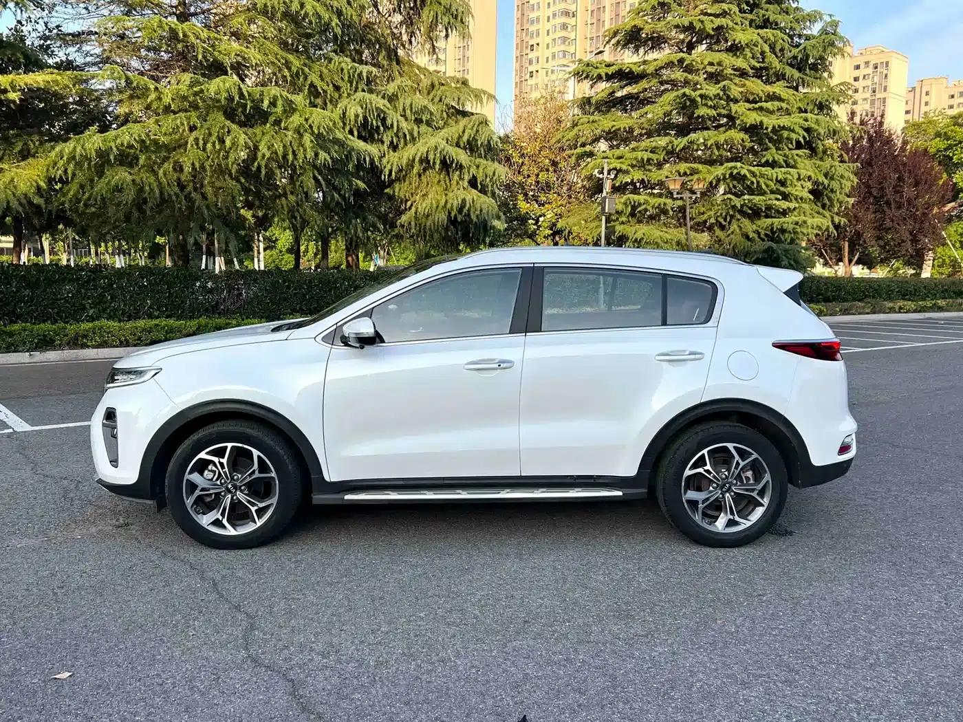 Kia KX5 2021 1.6T Automatic 2WD Luxury Edition — миниатюра 21
