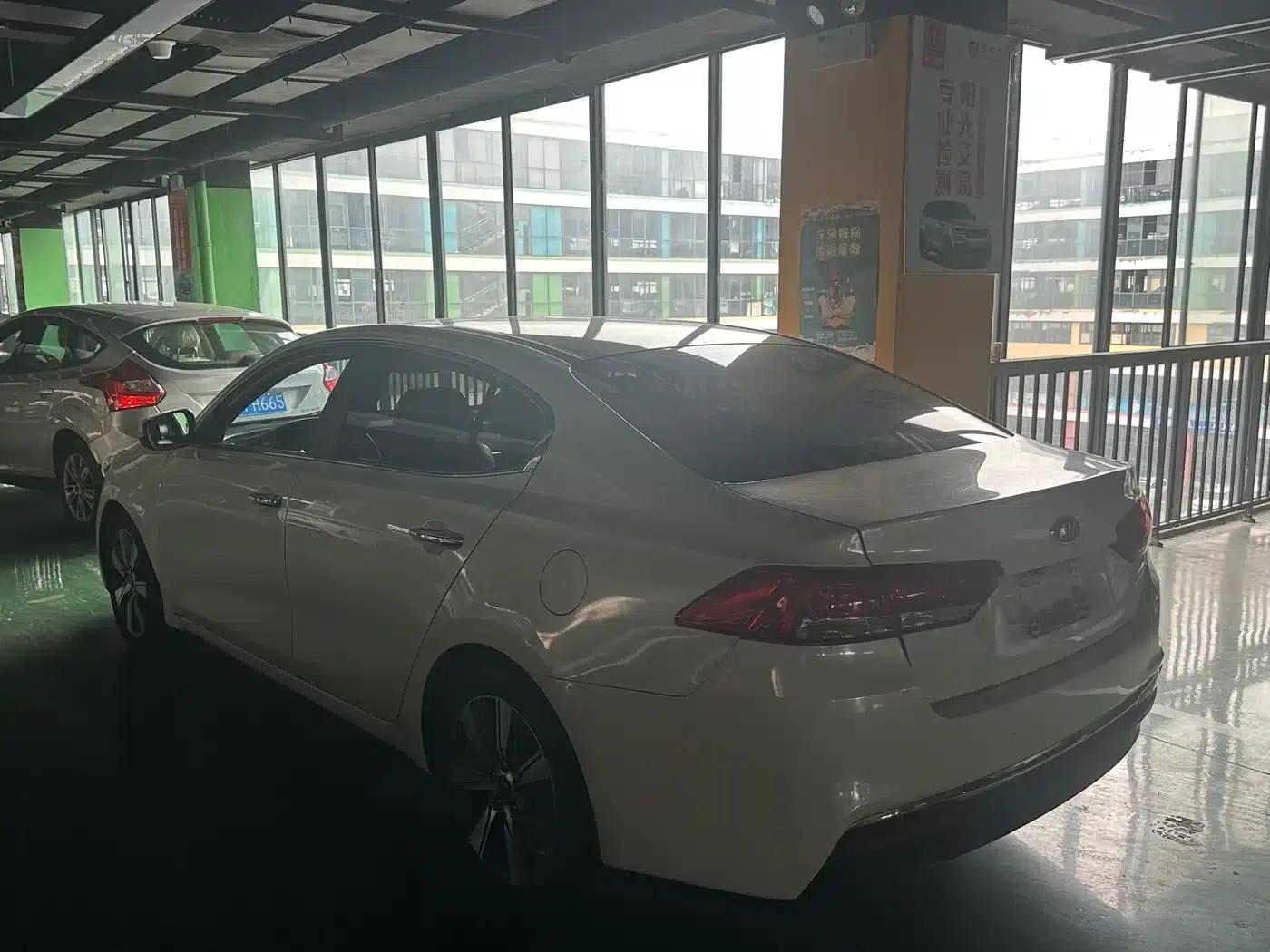 Kia K4 2017 1.6T Automatic T-DLX Turbo — миниатюра 3