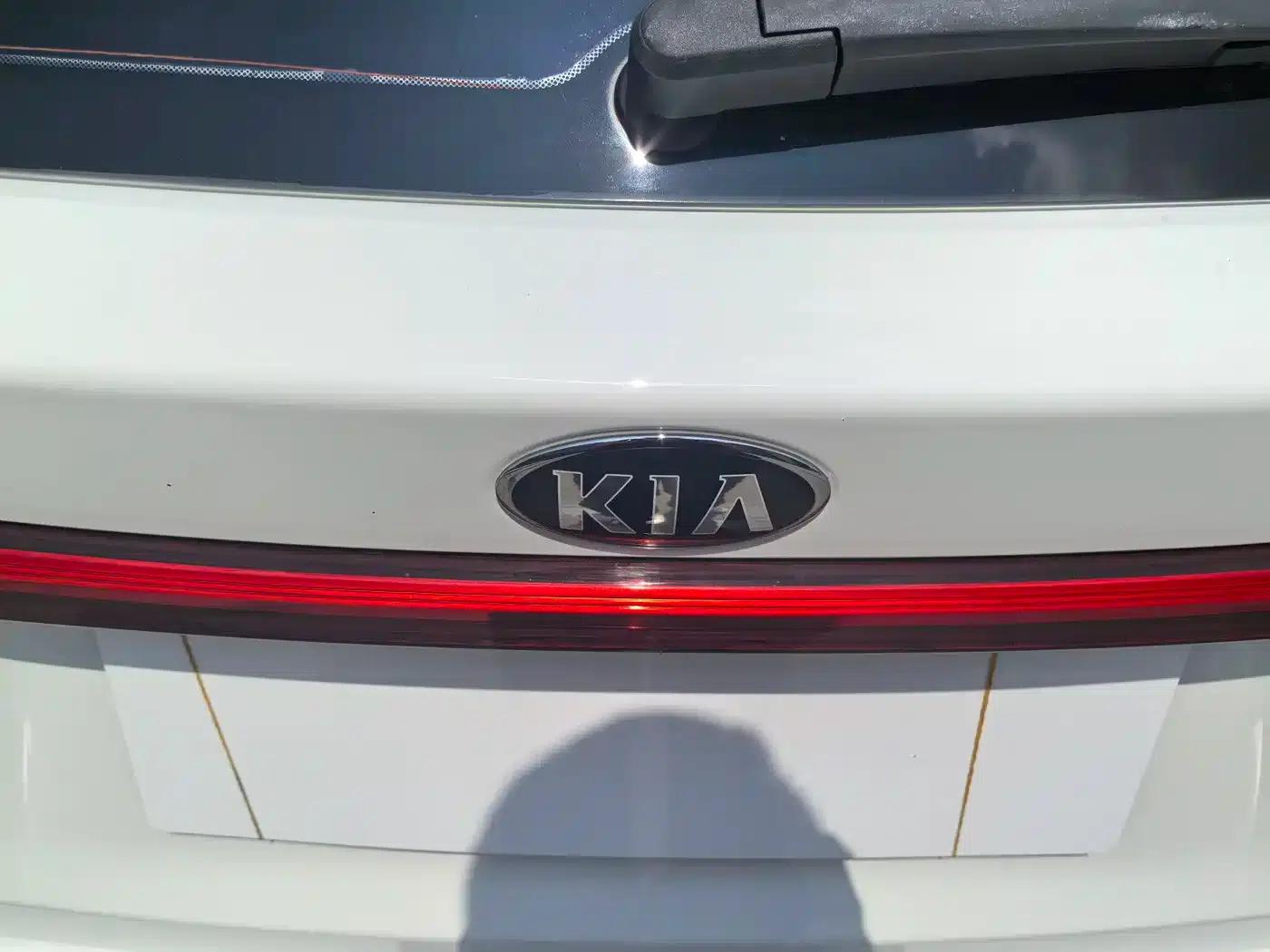 KX CROSS 2018 1.6L Automatic Sunroof Edition — миниатюра 29