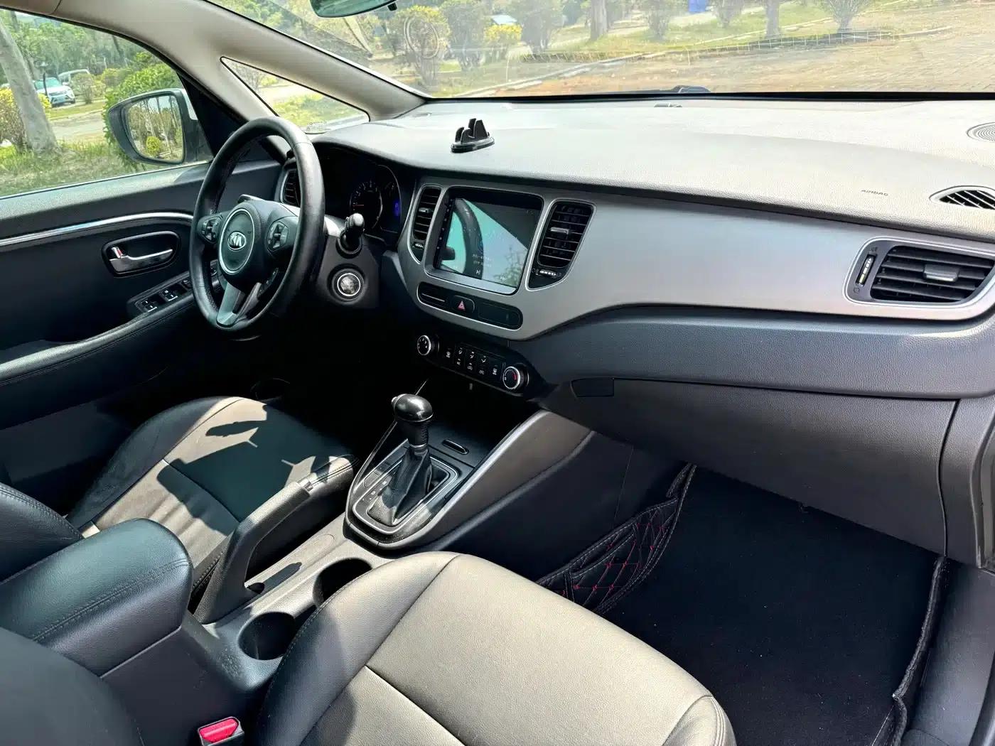 Carens 2013 2.0L 5-seater Automatic Comfort Edition (National V Emission Standard) — миниатюра 6