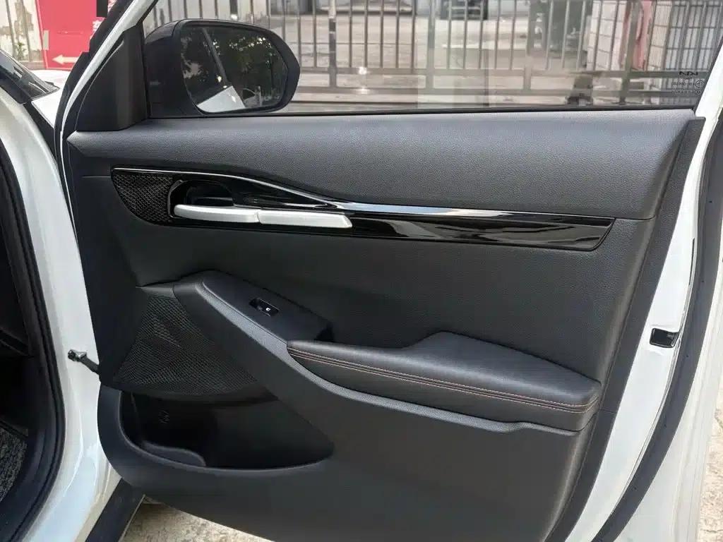 2023 Citroën Cytus 1.5L CVT Luxury Edition — миниатюра 8
