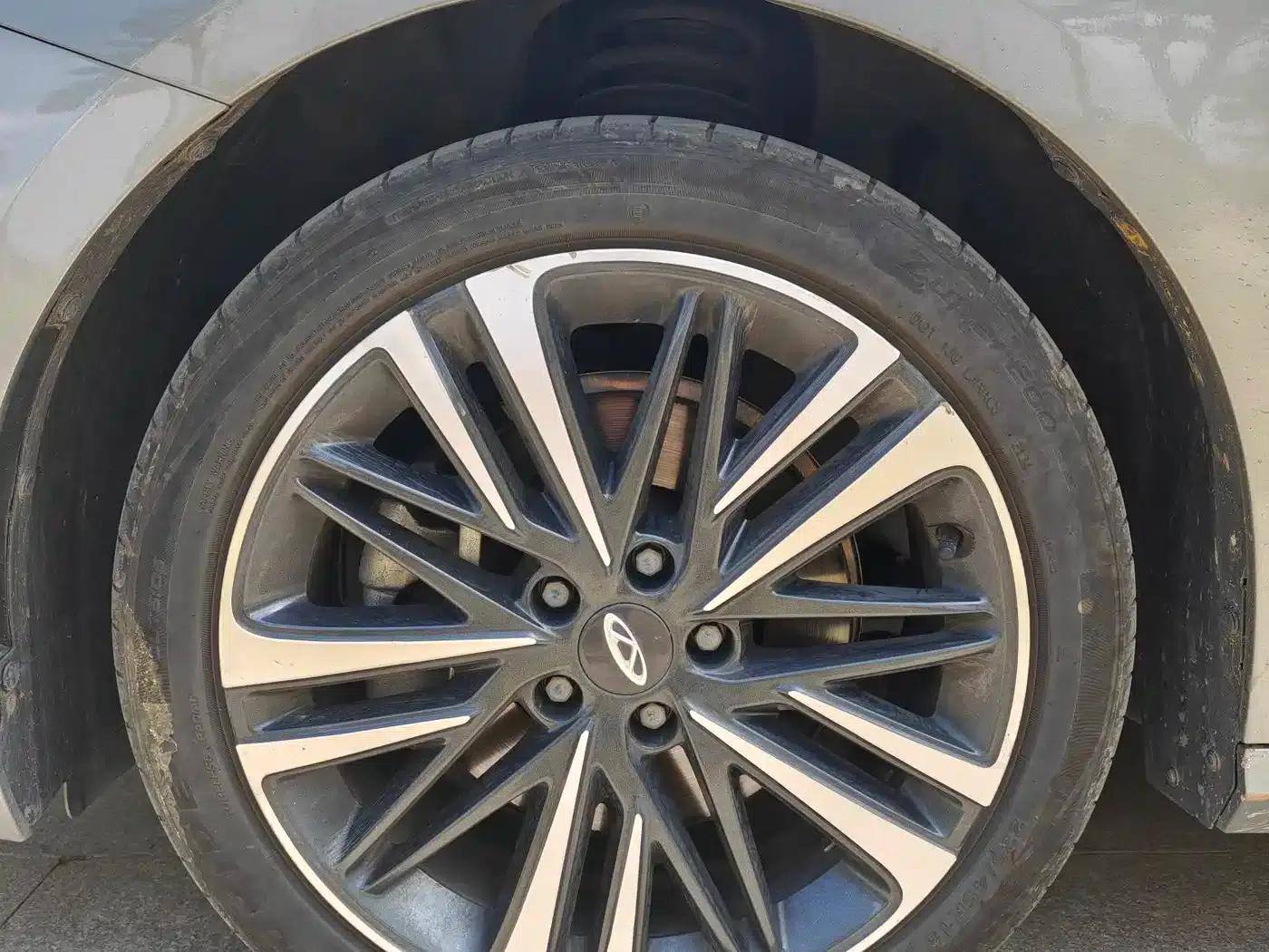 Chery Arrizo 8 2023 High-Performance Edition 2.0T DCT — миниатюра 16