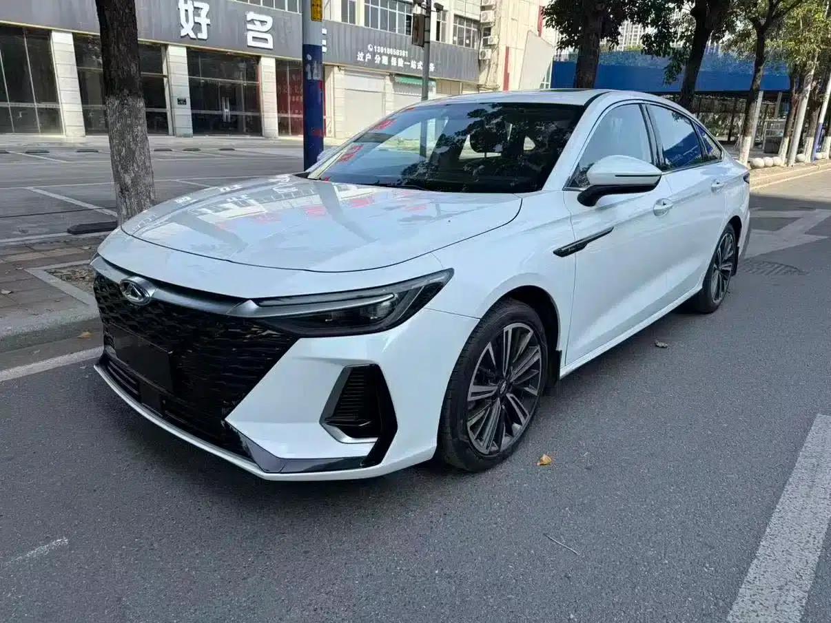 Chery Arrizo 8 2022 1.6T DCT (Standard) — миниатюра 1