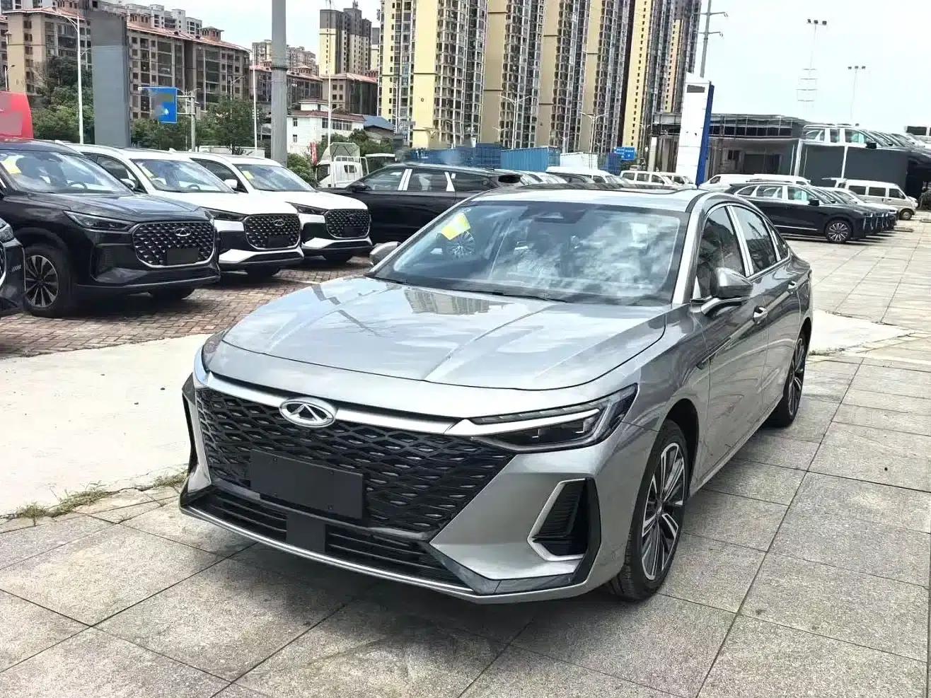 Chery Arrizo 8 2025 1.6T DCT — миниатюра 1