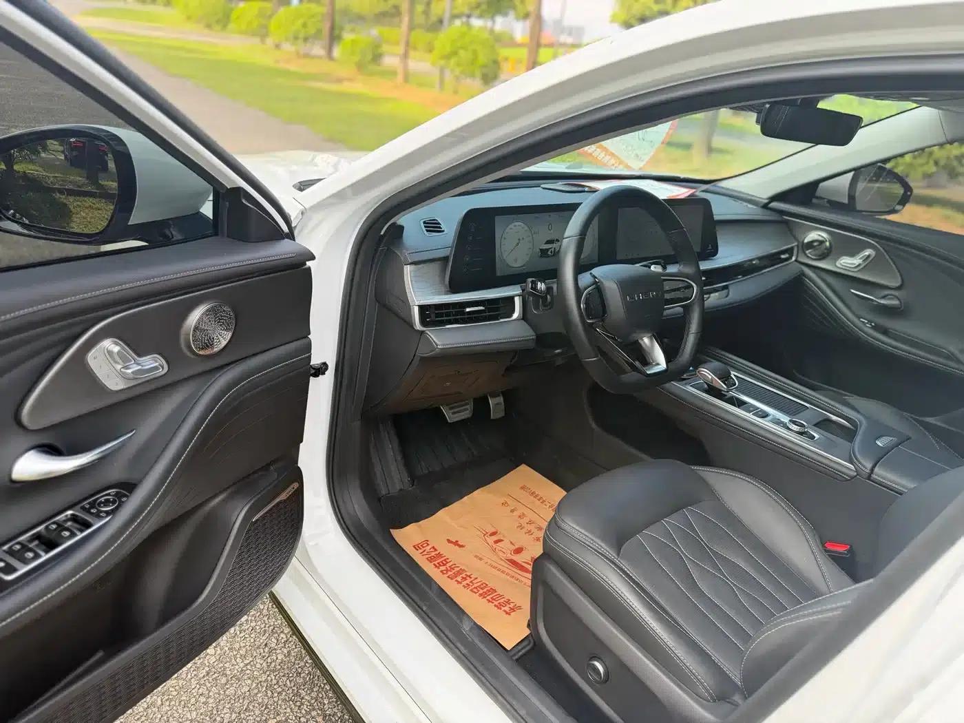 Chery Arrizo 8 2024 High-Performance Edition 2.0T DCT — миниатюра 10