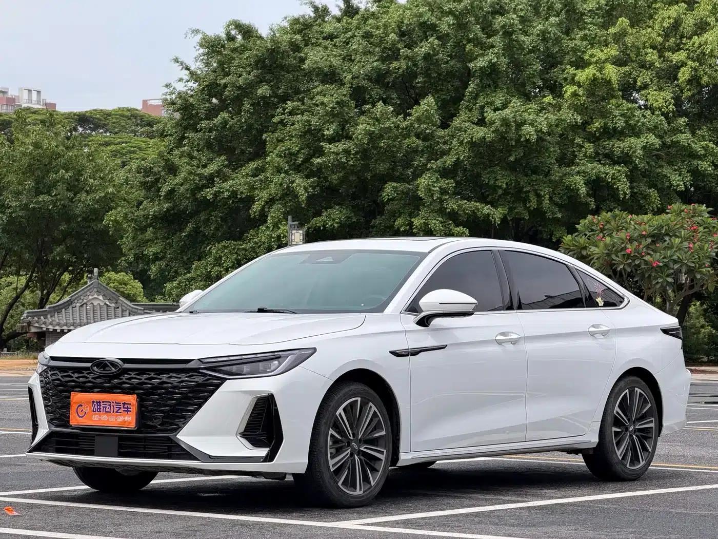 Chery Arrizo 8 2023 1.6T DCT Elegance — миниатюра 1