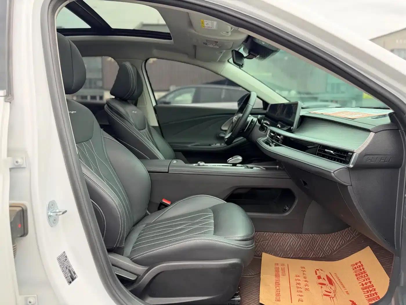 Chery Arrizo 8 2023 1.6T DCT Elegance — миниатюра 16