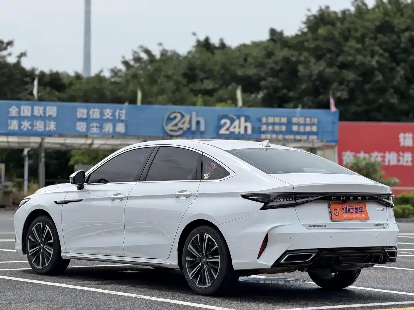 Chery Arrizo 8 2023 1.6T DCT Elegance — миниатюра 4