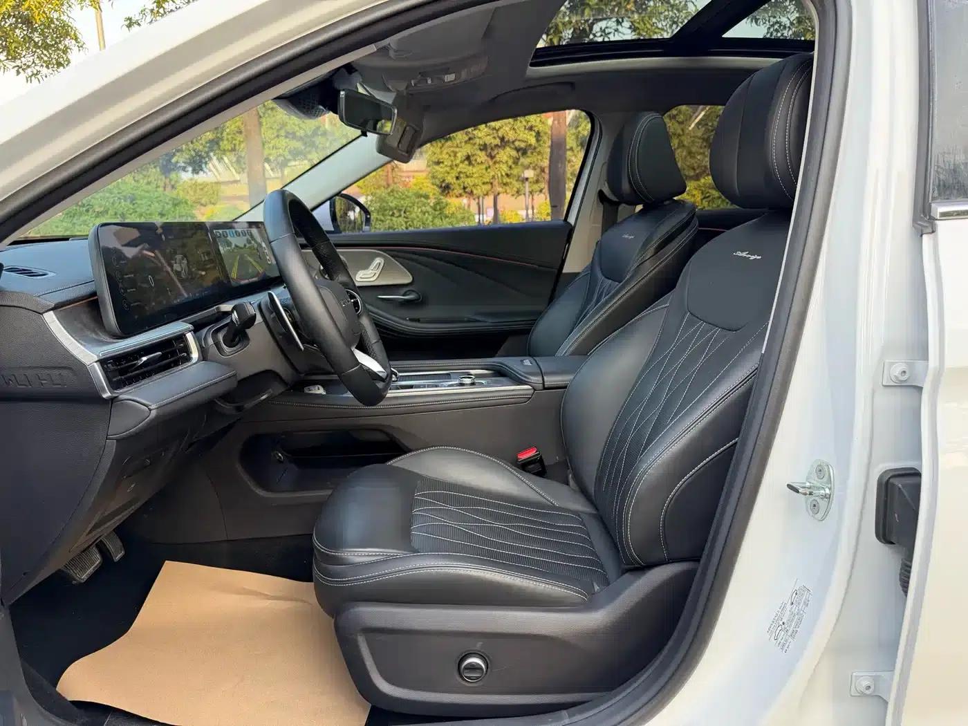 Chery Arrizo 8 2022 1.6T DCT Premium — миниатюра 12