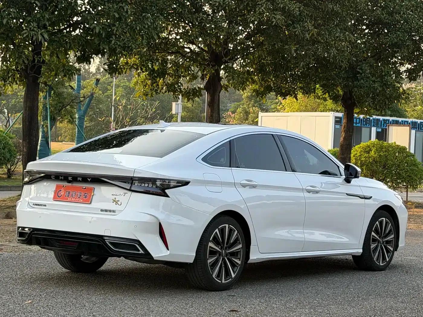 Chery Arrizo 8 2022 1.6T DCT Premium — миниатюра 6