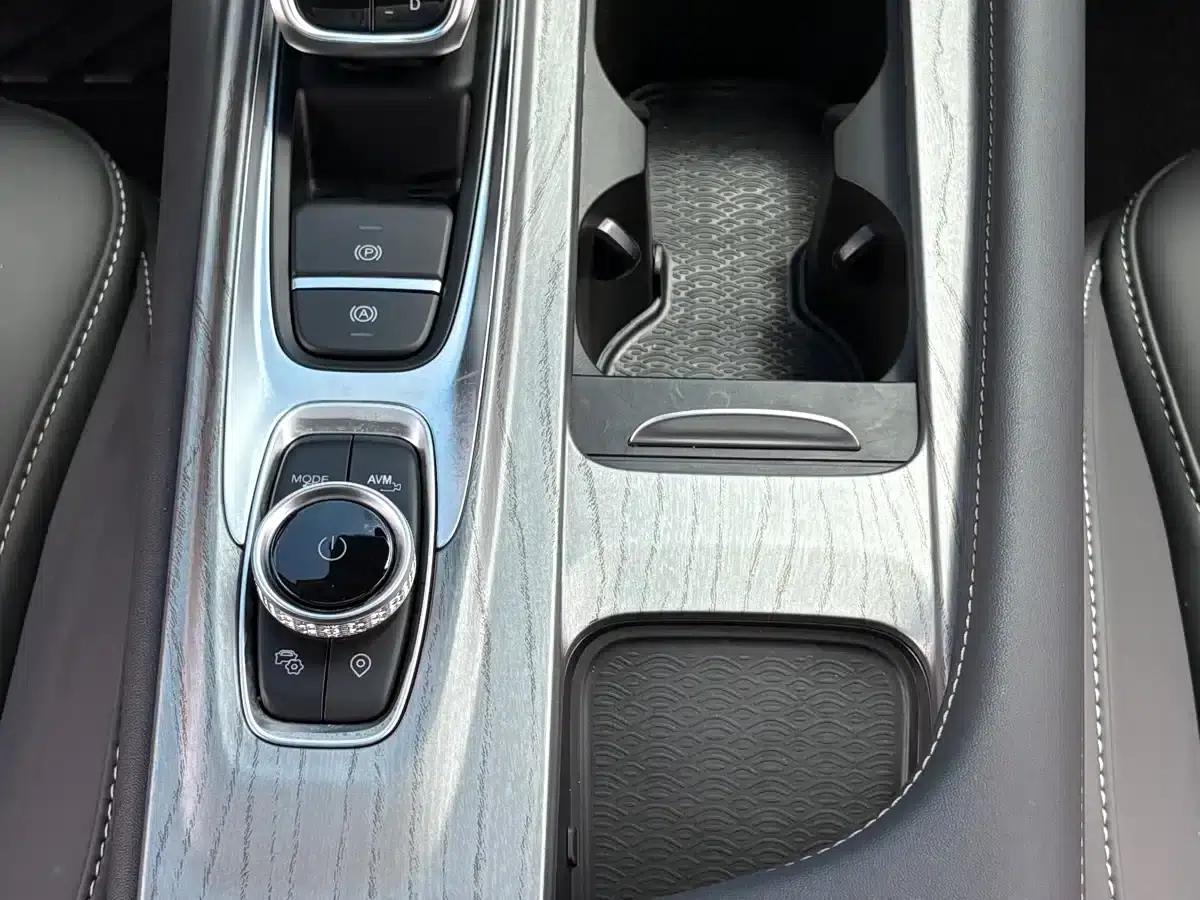Chery Arrizo 8 2022 1.6T DCT Elegance — миниатюра 13