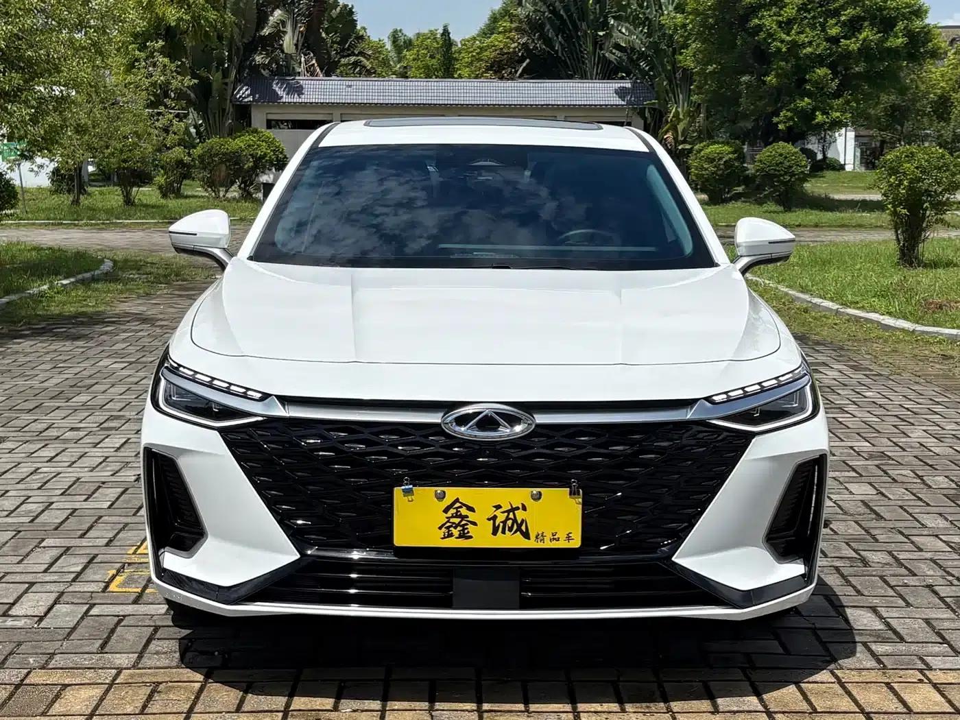 Chery Arrizo 8 2022 1.6T DCT Elegance — миниатюра 3