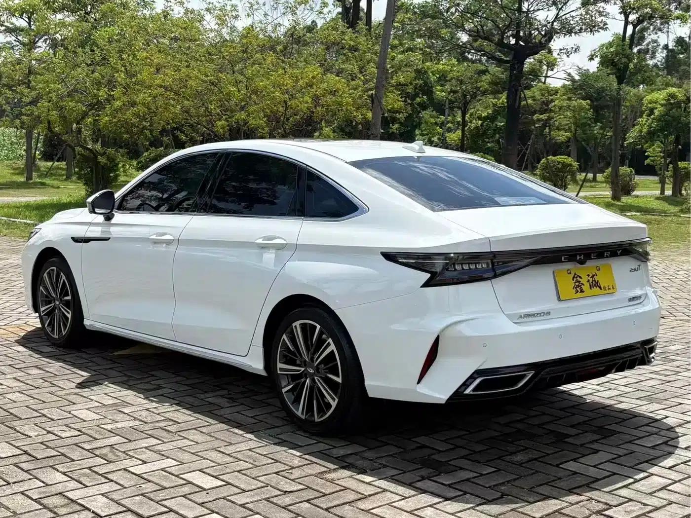 Chery Arrizo 8 2022 1.6T DCT Elegance — миниатюра 23