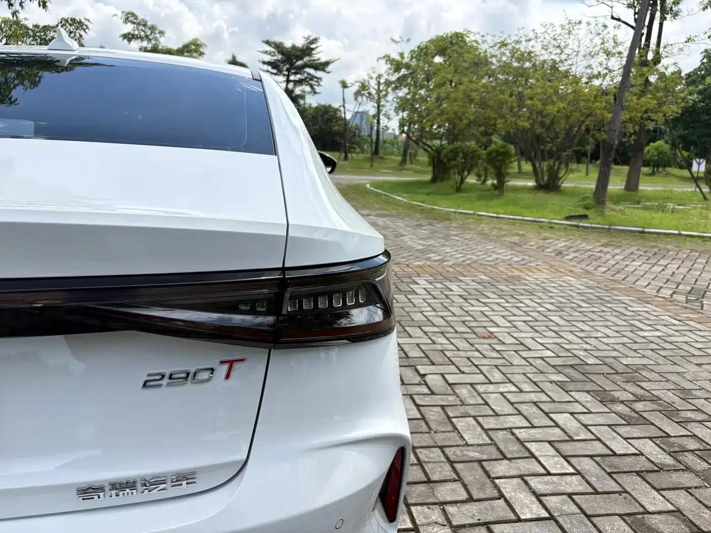 Chery Arrizo 8 2022 1.6T DCT Elegance — миниатюра 26
