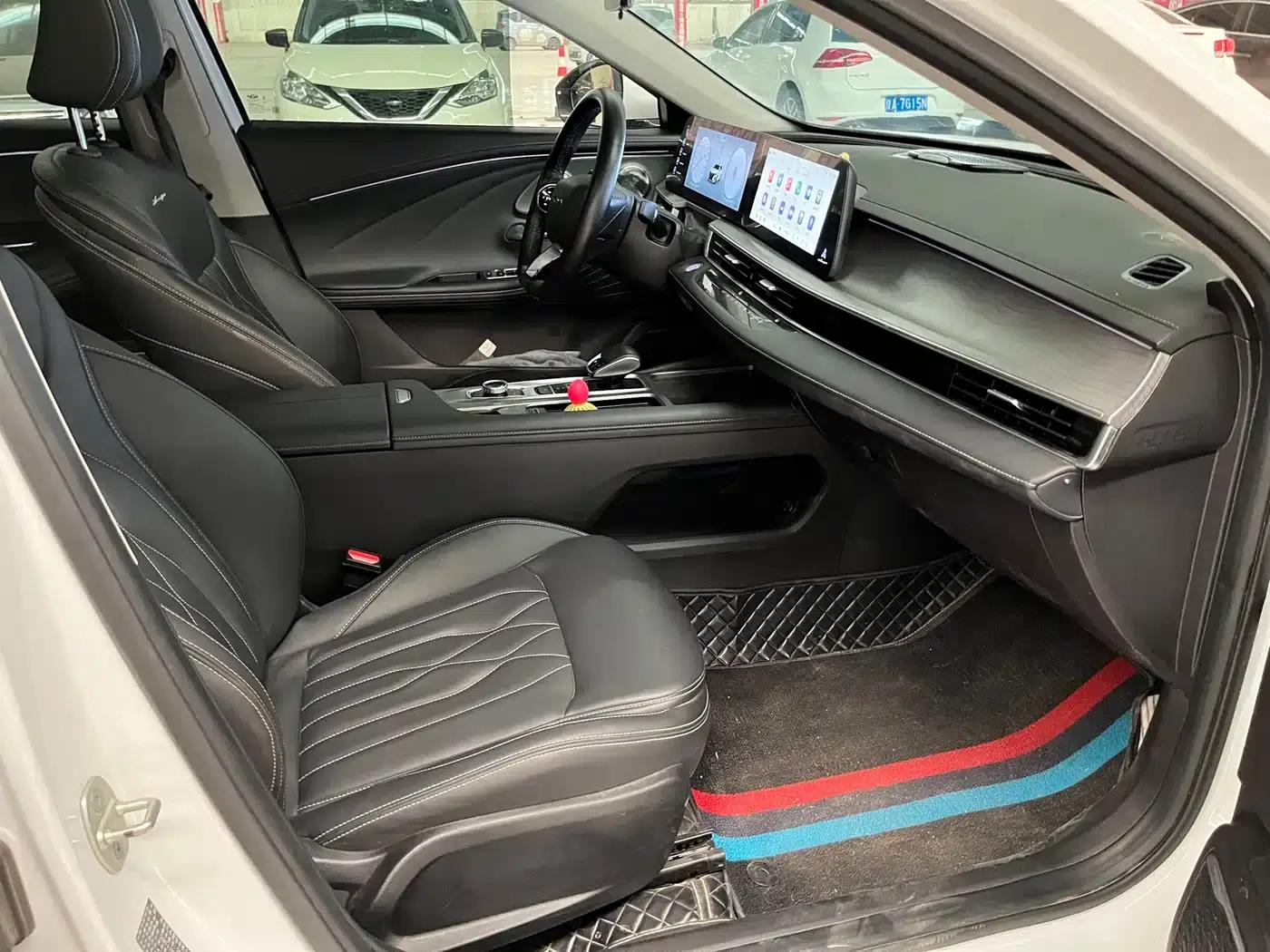 Chery Arrizo 8 2024 1.6T DCT Smart — миниатюра 11