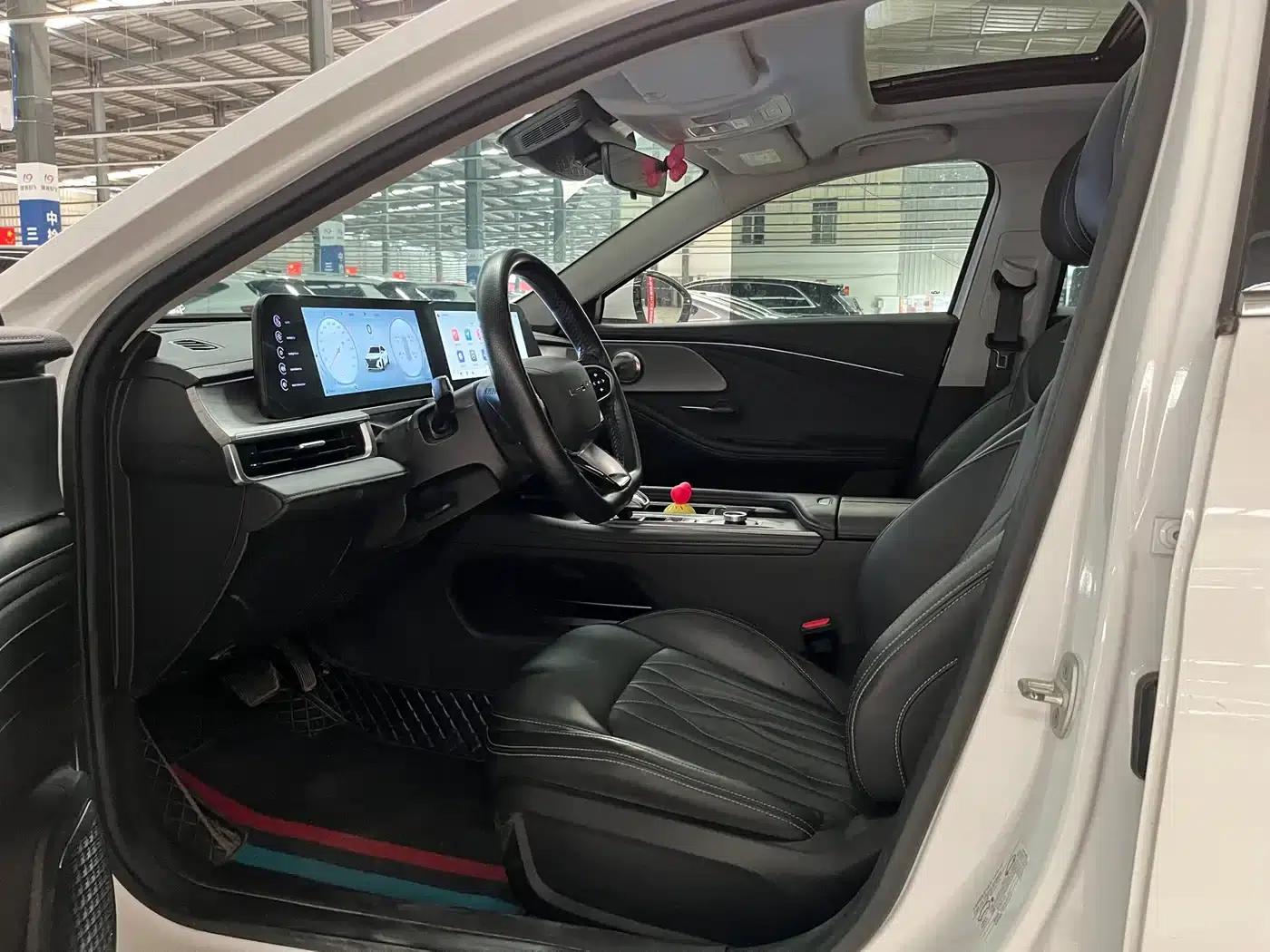Chery Arrizo 8 2024 1.6T DCT Smart — миниатюра 7