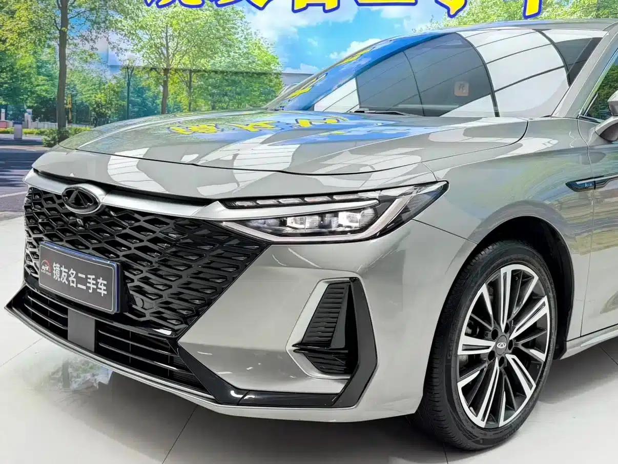 Chery Arrizo 8 2023 1.6T DCT Elegance — миниатюра 7