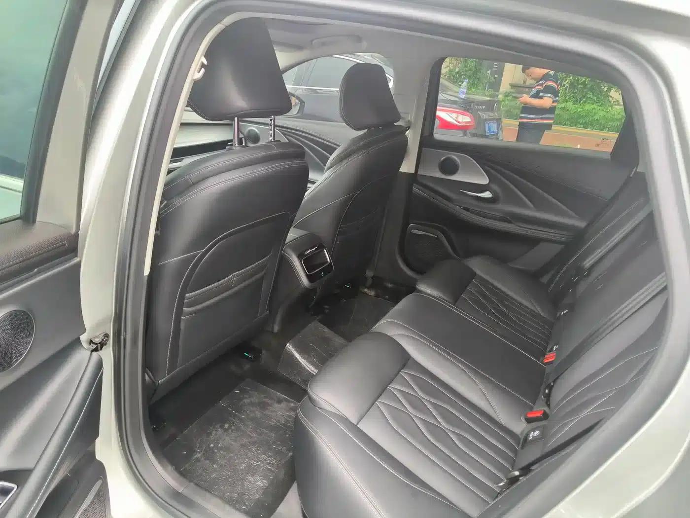 Chery Arrizo 8 2023 1.6T DCT Comfort — миниатюра 9