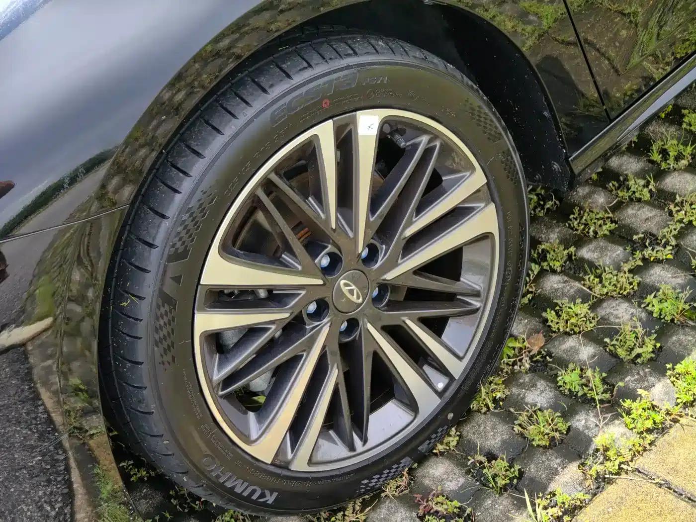 Chery Arrizo 8 2025 2.0T Automatic Plus — миниатюра 12