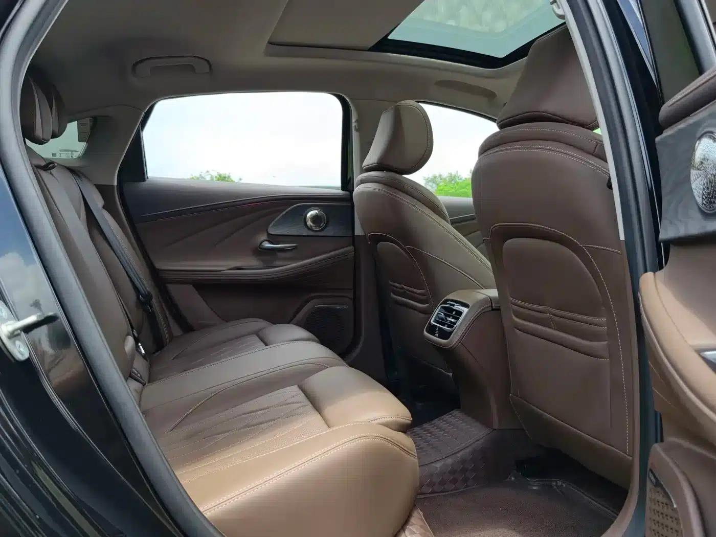 Chery Arrizo 8 2025 2.0T Automatic Plus — миниатюра 19