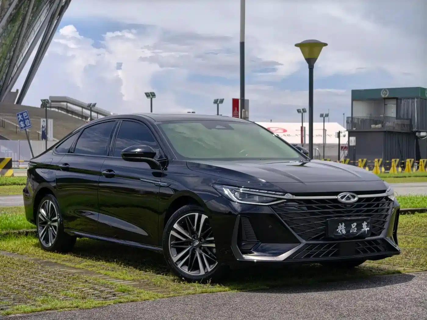 Chery Arrizo 8 2025 2.0T Automatic Plus — миниатюра 3