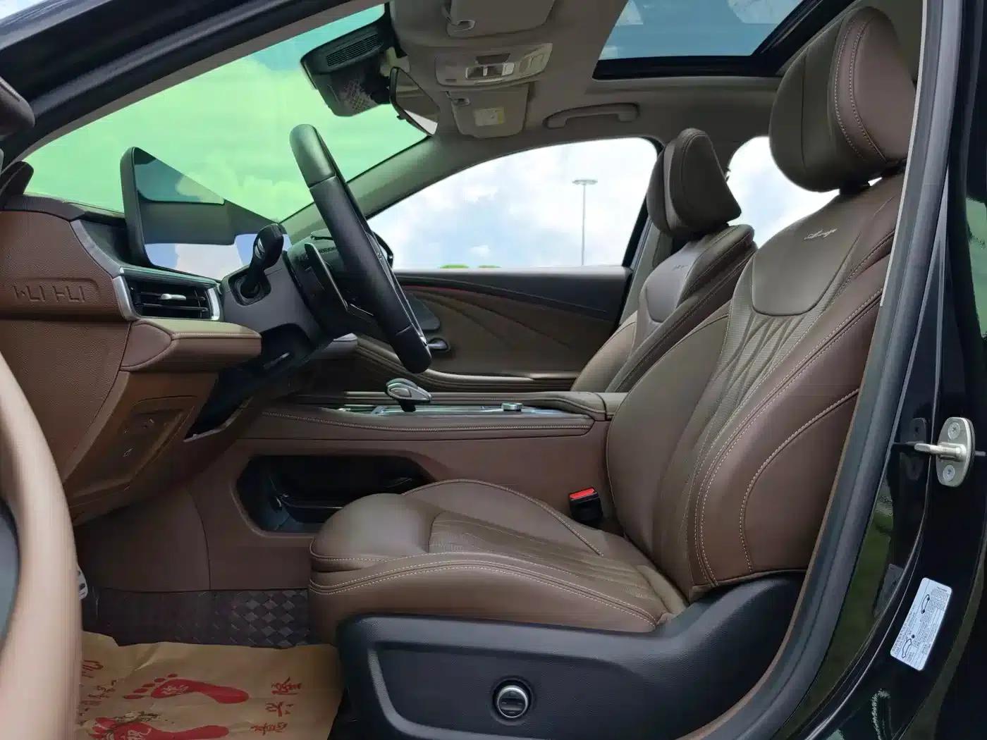 Chery Arrizo 8 2025 2.0T Automatic Plus — миниатюра 8