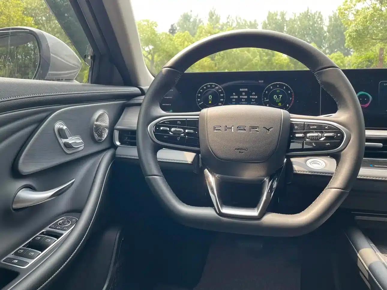 Chery Arrizo 8 2024 1.6T DCT Excellence Edition — миниатюра 17