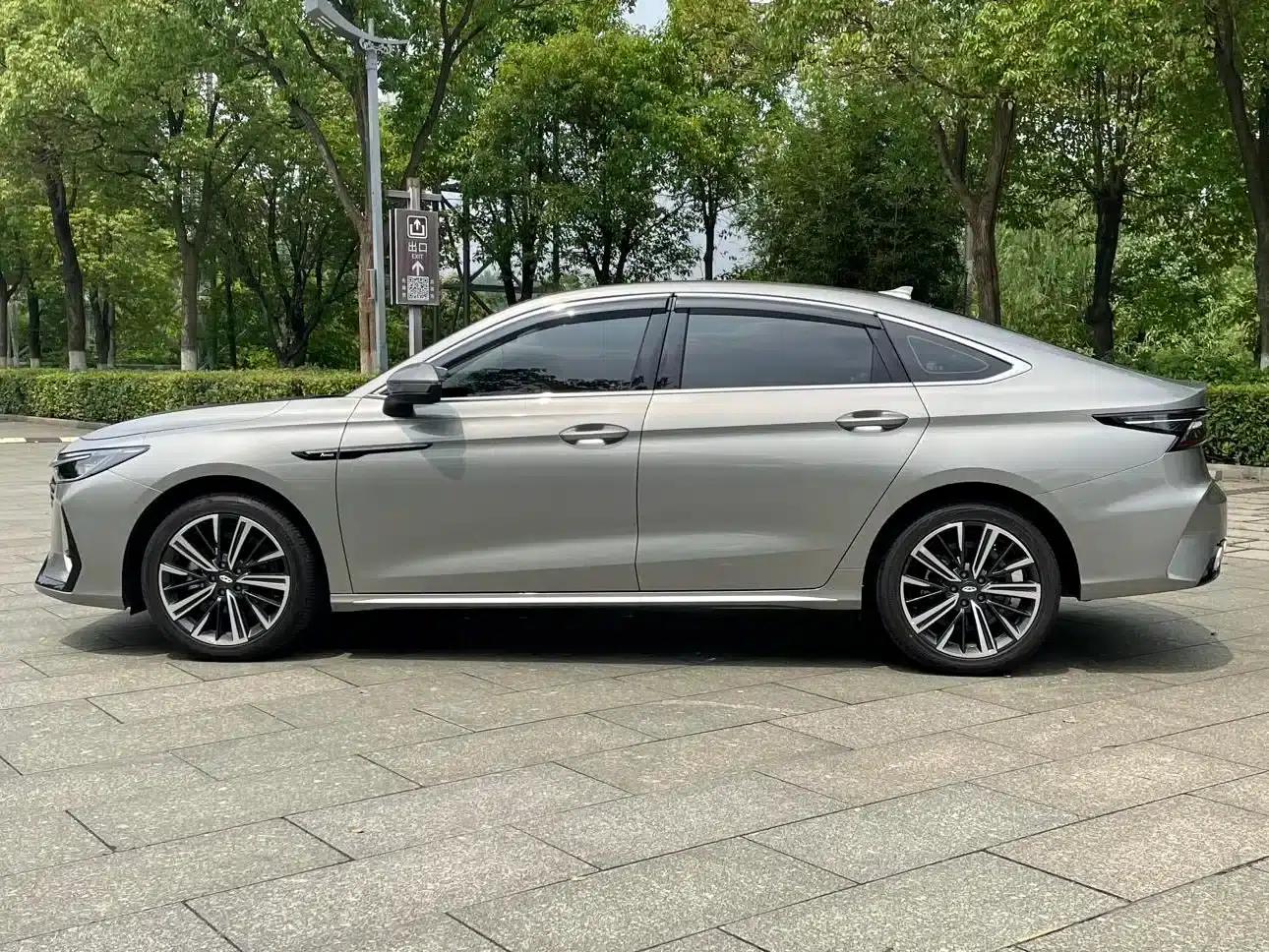 Chery Arrizo 8 2024 1.6T DCT Excellence Edition — миниатюра 8