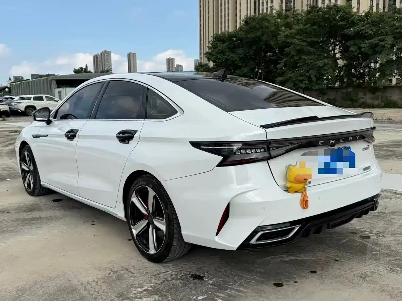 Chery Arrizo 8 2023 1.6T DCT Elegance — миниатюра 12