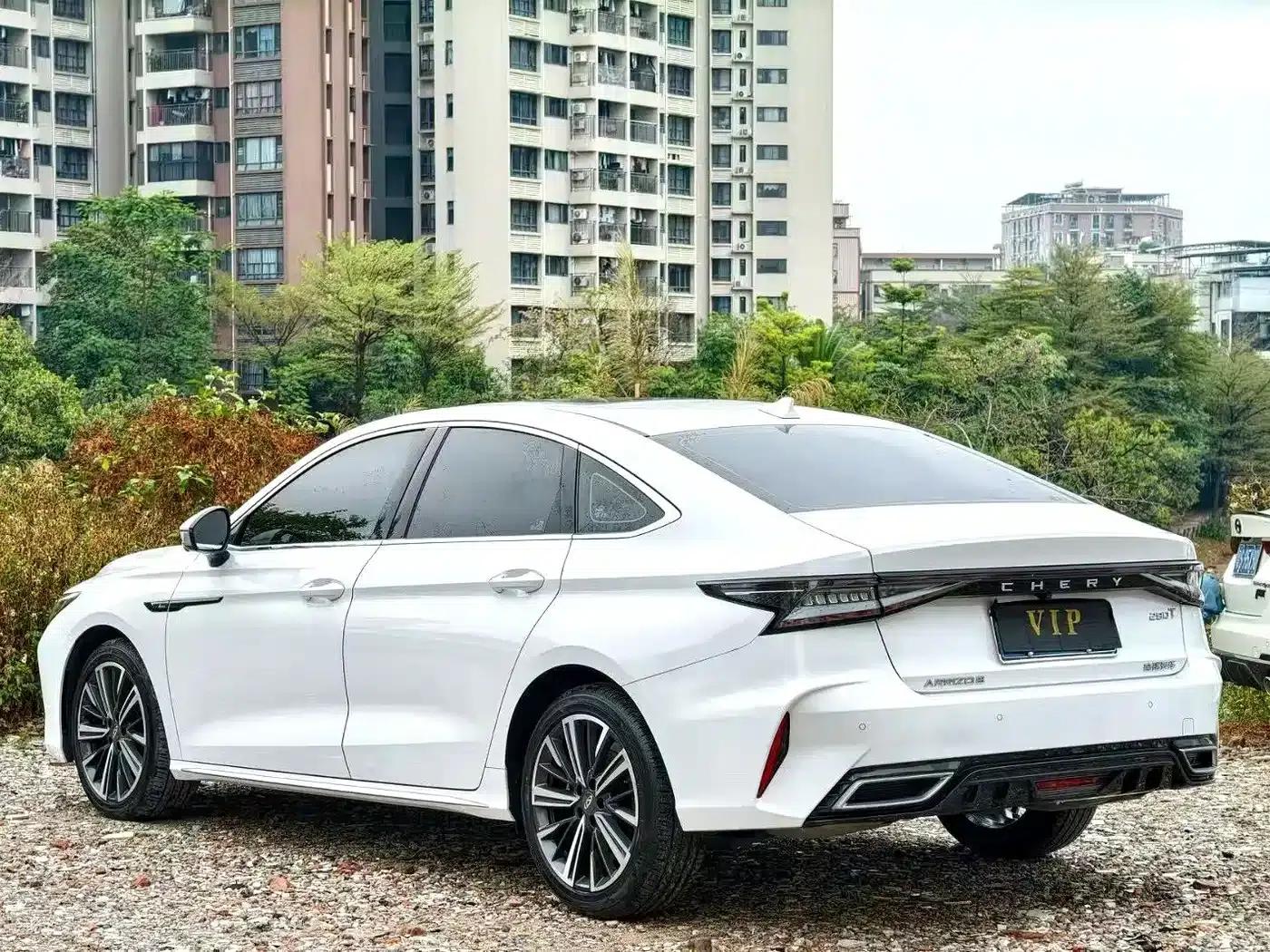 Chery Arrizo 8 2022 1.6T DCT Elegance — миниатюра 5