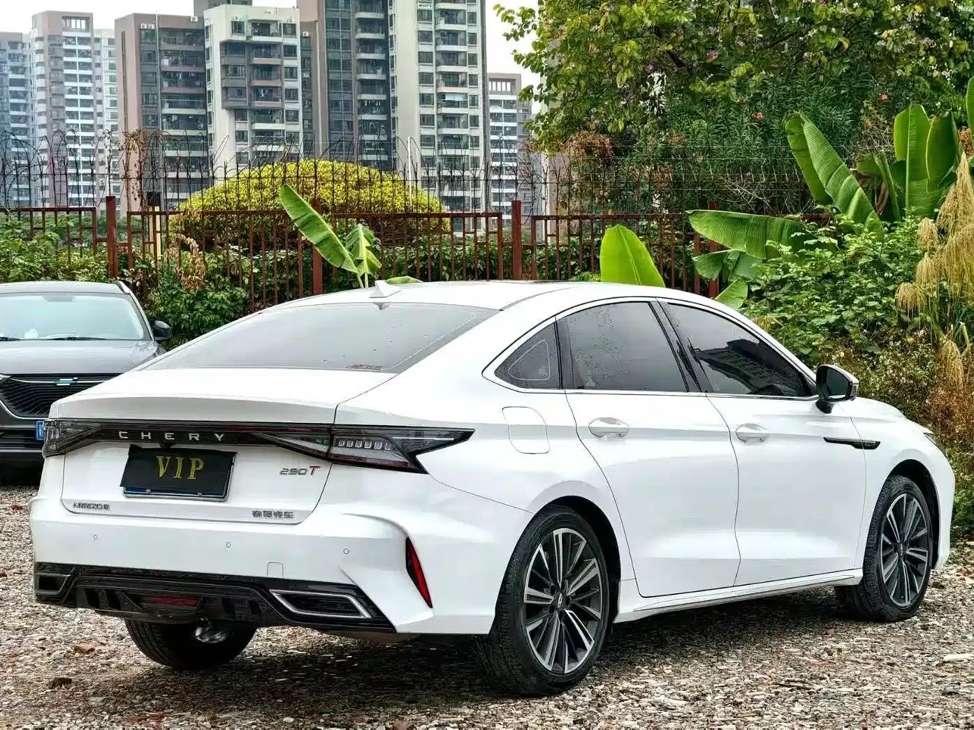 Chery Arrizo 8 2022 1.6T DCT Elegance — миниатюра 6