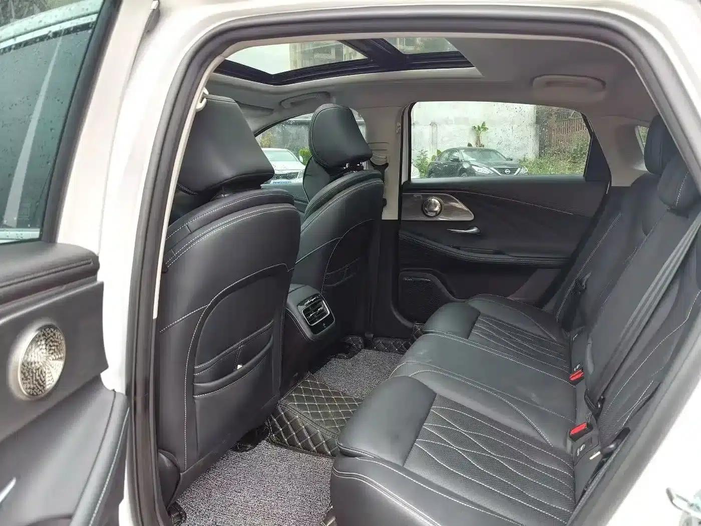 Chery Arrizo 8 2022 1.6T DCT Elegance — миниатюра 7