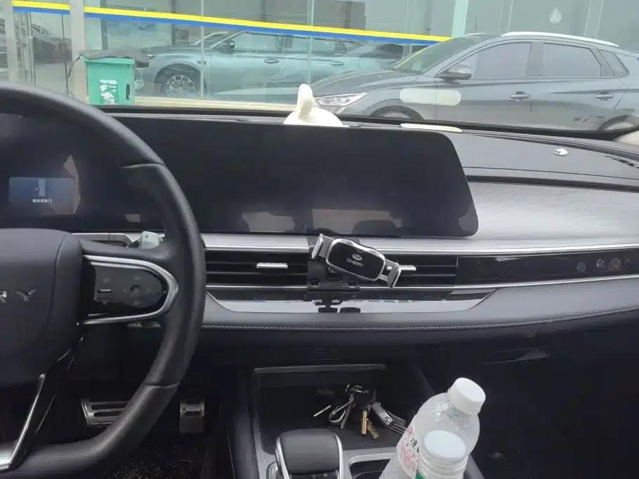 Chery Arrizo 8 2025 2.0T DCT — миниатюра 13