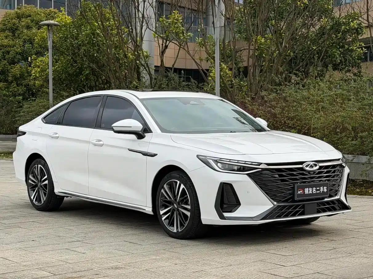 Chery Arrizo 8 2024 High-Performance Edition 2.0T DCT — миниатюра 3